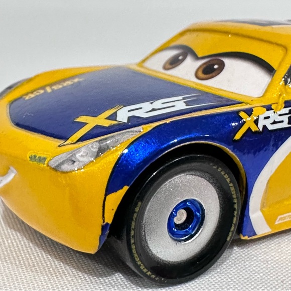 Disney Pixar Cars Rocket Racing Cruz Ramirez #51 with Blast Wall - Picture 6 of 11